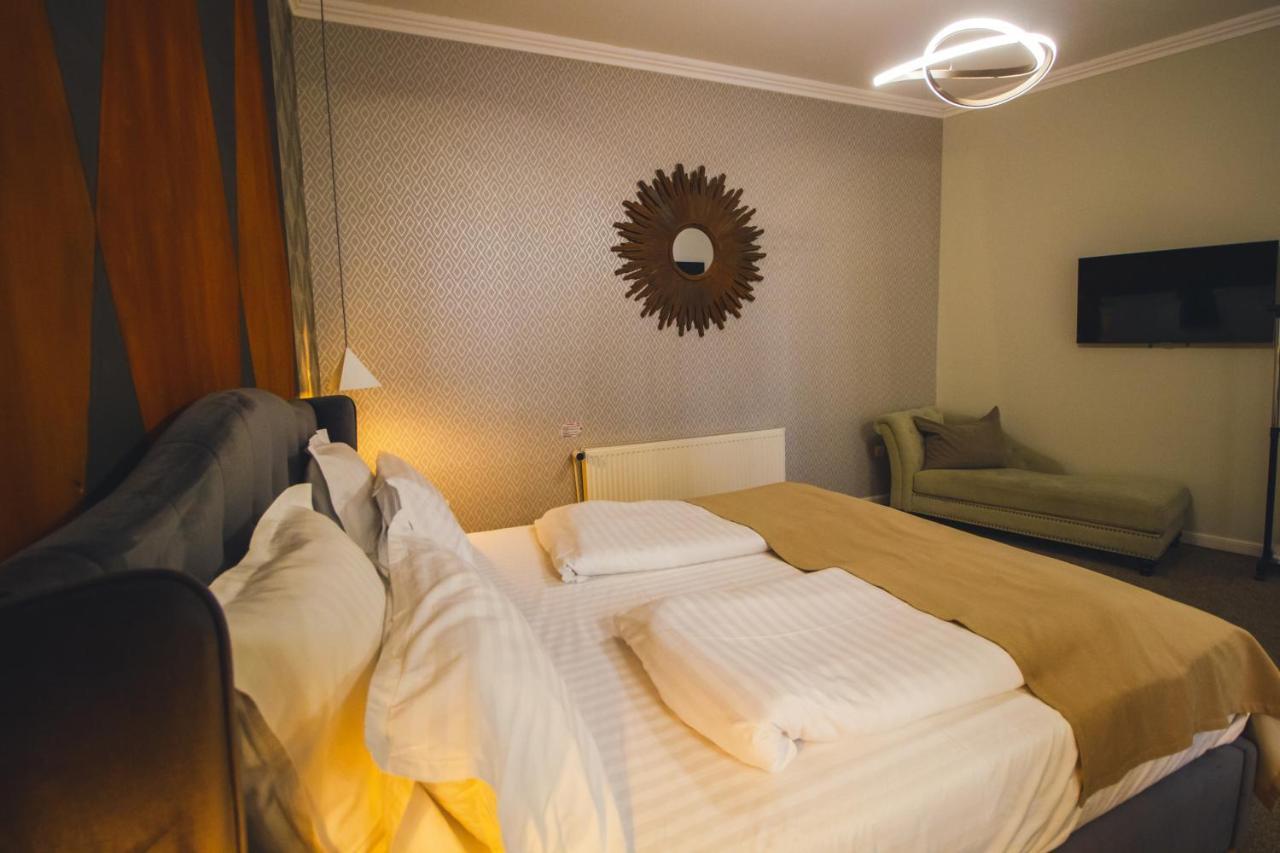 Bed and Breakfast Rabbit Hole Sibiu Exterior foto